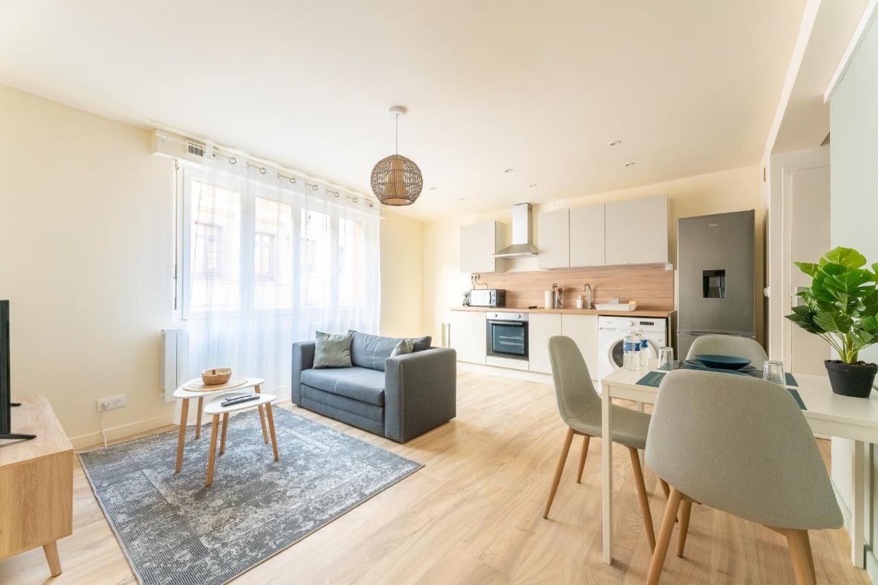 Le Classique - Appartement Elegant & Lumineux En Centre-Ville Douai Ngoại thất bức ảnh